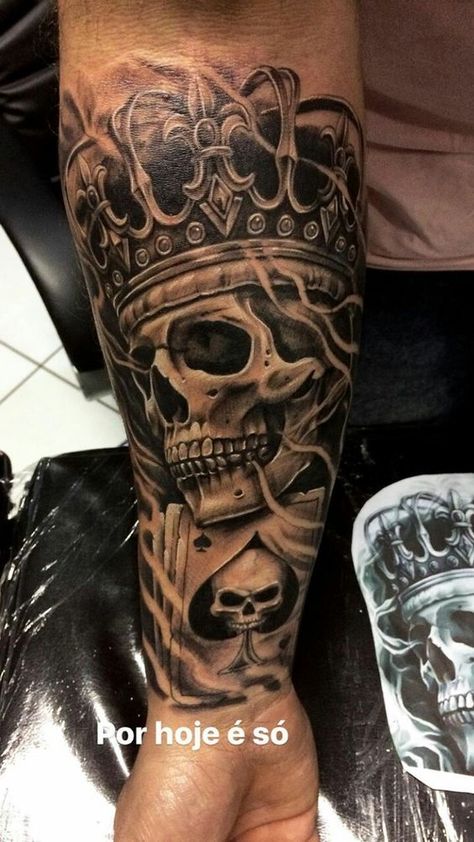 Skull With Crown Tattoo, Skull Tattoo Ideas, Skull Sleeve Tattoos, Skull Sleeve, Biker Tattoos, Men Tattoos Arm Sleeve, Forarm Tattoos, Aztec Tattoo, Crown Tattoo