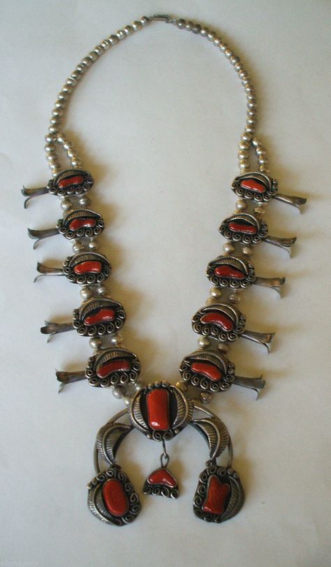 Navajo Mediterranean red coral and silver squash blossom necklace Silver Squash Blossom Necklace, Navajo Jewelry, Squash Blossom Necklace, Squash Blossom, Native Jewelry, Necklace Red, Inspired Jewelry, American Jewelry, Red Coral