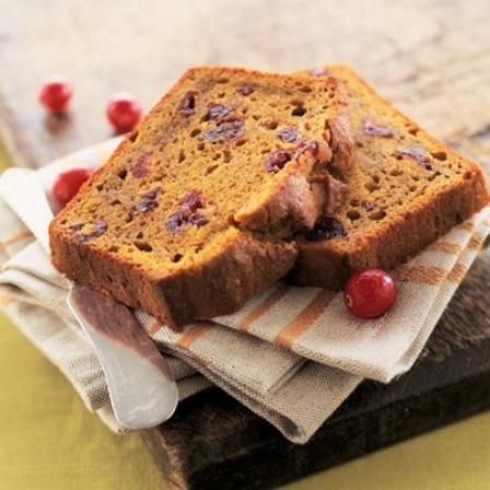 LIBBY'S® Pumpkin Cranberry Bread Cranberry Pumpkin Bread, Pumpkin Cranberry Bread, Cranberry Pumpkin, Cranberry Bread Recipes, Pumpkin Cranberry, Cranberry Bread, Fruit Bread, Pumpkin Bread Recipe, Quick Bread Recipes