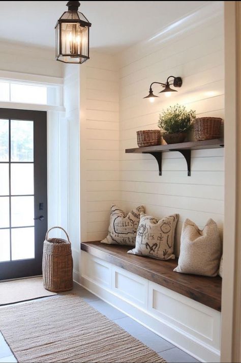 Front Hall Decor, Mudroom Ideas Entryway, Shiplap Entryway, Home Entrances, Entryway Decor Ideas, Mudroom Ideas, White Shiplap Wall, Mudroom Entryway, Welcoming Home