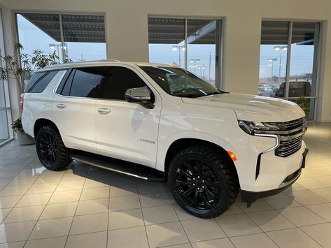 Robby Bunch on Instagram: “HERE WE GO 2021!!! Brand New 2021 Peters ELITE Tahoe Premier 4x4! Includes Premium package, 22” Gloss Black GM wheels with with 33-12.50-22…” White Chevy Tahoe With Black Rims, Chevy Tahoe Premier, White Tahoe With Black Rims, White Chevy Tahoe, Blacked Out Tahoe, Black Chevy Tahoe, 2023 Tahoe, 2021 Chevy Tahoe, Tahoe Car