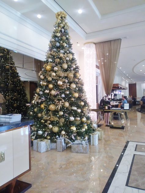 Christmas @The Trump hotel lobby, Las Vegas, NV, in 2018 by MyFloriculture Christmas Tree Hotel Lobby, Christmas Decor Hotel Lobby, Hotel Holiday Decor, Hotel Christmas Decorations Lobbies, Christmas Hotel Lobby, Hotel Christmas Decor, Hotel Christmas Tree, Lobby Christmas Decor, Commercial Holiday Decor