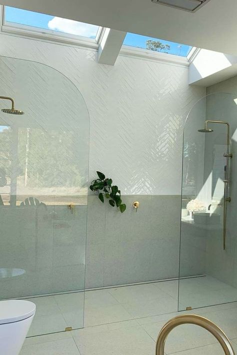 Luxury double shower layout with curved glass shower screens, chevron tiles and a skylight. Double Shower Ensuite, Double Shower Head Master Baths, Double Shower Heads, Big Shower, Wet Room Shower, Double Shower, Dual Shower Heads, Luxury Shower, Blue Space