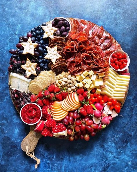 fourth of july themed red white and blue fruit platter Patriotic Charcuterie Board, Blue Charcuterie Board, Sour Cherry Jam, Raspberry Salad, Patriotic Food, Work Lunches, William Sonoma, Charcuterie Inspiration, Fourth Of July Food