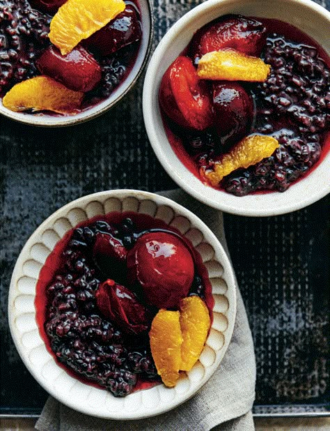 Black Rice Pudding with Plums & Orange Black Rice Pudding, Toasted Coconut Chips, Vegan Indian Recipes, Desserts Vegan, Herbal Recipes, Black Rice, Rice Pudding, Toasted Coconut, Indian Recipes