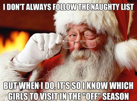 Christmas Santa🎅Funny Photos #Photography #Christmas #Santa #Funny #Photographyofchristmas Dirty Christmas Jokes, Merry Christmas Meme, Santa Claus Photos, Christmas Memes Funny, Funny Christmas Pictures, Photos For Facebook, Funny Santa Claus, Christmas Memes, Christmas Jokes