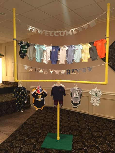 Tailgate Theme Baby Shower Ideas, Superbowl Baby Shower Theme, Sports Themed Baby Shower Ideas For Boys, Sport Theme Baby Shower Ideas, Vintage Sports Baby Shower Ideas, Tailgate Baby Shower Theme, Super Bowl Baby Shower Theme, Baby Shower Sports Theme Boy, Sport Baby Shower Theme