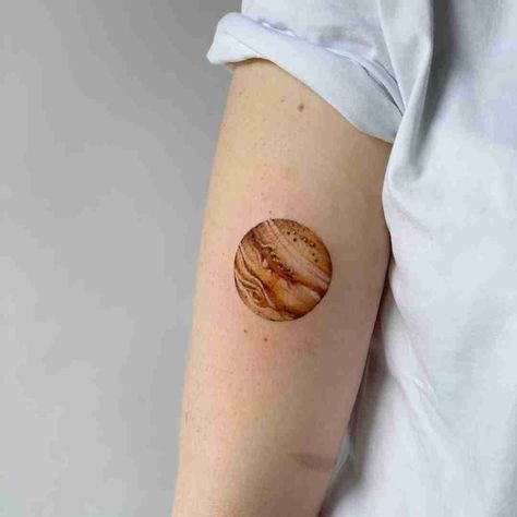 Jupiter Tattoo Guide: Understand Jupiter Tattoo Designs and Meanings - Astro Tattoos Venus Tattoo Design, Mars Tattoo Planet, Jupiter Astrology, Jupiter Tattoo, Jupiter Symbol, Planets In Astrology, Planet Tattoo, Venus Tattoo, Jupiter Sign