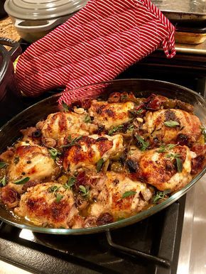 Cold Chicken Recipes, Chicken Recipes Ideas, Ottolenghi Chicken, Wine Date, Chicken Marbella, Yotam Ottolenghi Recipes, Ottolenghi Recipes, Date Syrup, Recipes With Chicken