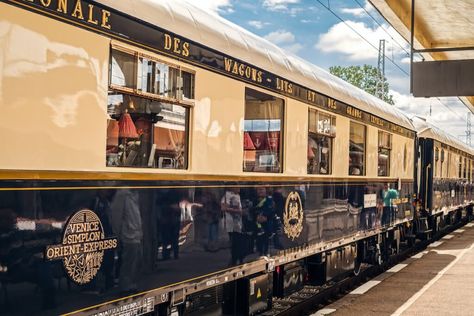 Countryside Photos, Simplon Orient Express, Luxury Train, Istanbul Travel, Miss Marple, Hercule Poirot, Orient Express, European Destinations, Train Journey