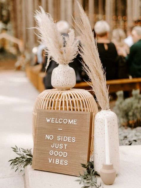 Bohemian Decoration, Dried Pampas, Inspirational Photos, Boho Wedding Decorations, Future Wedding Plans, Wedding Mood Board, Wedding Mood, Wedding Signage, Pampas Grass