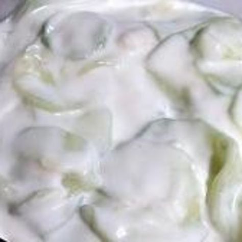 Hungarian Cucumber Salad, Creamed Cucumber Salad, Salad With Sour Cream, Happy Potato, Creamed Cucumbers, Creamy Cucumber Salad, Creamy Cucumbers, Cucumber Recipes Salad, Refreshing Salad