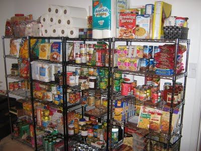 This blog post discusses and lists what items to have stored in a 3 month food storage for a small family. Frugal Pantry, Stocked Pantry, Pantry List, Preppers Pantry, Dream Pantry, Emergency Prepardness, Emergency Food Storage, Pantry Essentials, Urban Survival