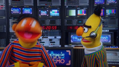 Bert And Ernie Matching Pfp, Bert And Ernie Wallpaper, Ernie And Burt, Bert And Ernie Fanart, Ernie Sesame Street, Beto Y Enrique, Ernie And Bert, Ernie Und Bert, Bert Ernie