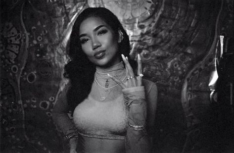 Jhene Aiko Album, Big Sean And Jhene, Celebrity Selfies, 2013 Swag Era, Jhene Aiko, Rap Aesthetic, Big Sean, Female Rappers, Aikido