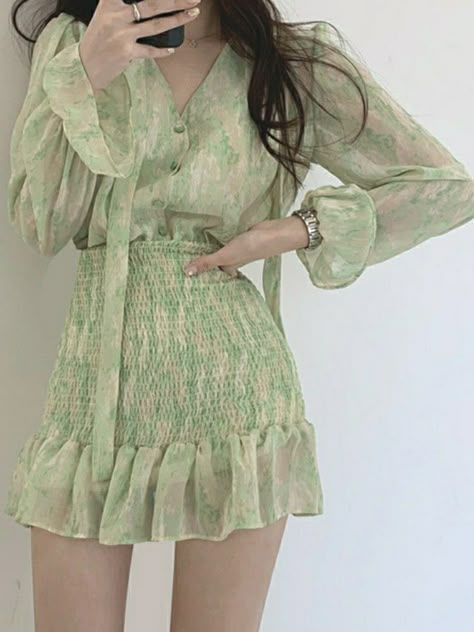 Summer Clothes Aesthetic, Western Work, Outfits For Women, Work Outfits, Green Dress, Summer Fashion, For Women, Green