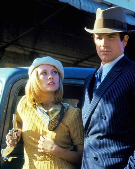 Vampire Bride, Bonnie And Clyde, Faye Dunaway, Batwing Dress, Bonnie Clyde, Bonnie N Clyde, Film Studies, 60 Fashion, Sheer Tights