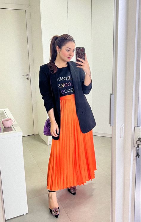 Orange Skirt Outfit Fall, Orange Skirt Outfit Ideas, Western Skirt Outfits, Pleated Maxi Skirt Outfit, Orange Skirt Outfit, Modesty Clothing, Christian Girl Outfits, Swim Dress Modest, Skirt Outfit Fall