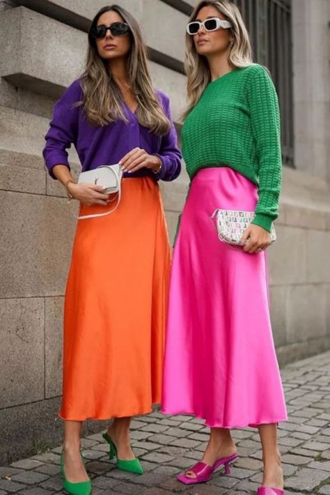 Prada Pr17ws, Colorful Style Outfits, Outfit Ideas Modest, Bright Colored Outfits, Fashion Palette, Outfit Inspiration Women, Colour Combinations Fashion, Color Combos Outfit, Color Blocking Outfits