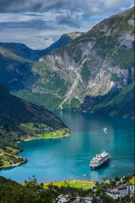 Geirangerfjord in Norway Beautiful Norway, Norway Fjords, Visit Norway, Nordland, Norway Travel, Voyage Europe, Alam Yang Indah, Beautiful Places In The World, Most Beautiful Places