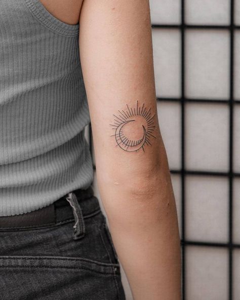 Moon Tricep Tattoo, Line Sun And Moon Tattoo, Tricep Tattoo, Tricep Tattoos, Moon Sun Tattoo, Sun And Moon Tattoo, Sun Tattoos, Little Tattoos, Tattoo Inspo