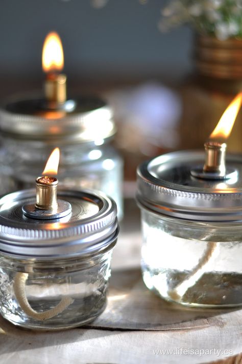 Mason Jar Oil Lamp, Mason Jar Terrarium, Diy Hanging Shelves, Mason Jar Soap Dispenser, Mason Jar Projects, Hanging Mason Jars, Small Mason Jars, Mason Jar Crafts Diy, Diy Oils