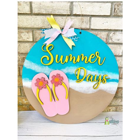 Latest summer door hanging diy 2023 wood door hanger diy cute summer door decorations / decor Diy Cutouts, Beach Door Hanger, 4x4 Wood Crafts, Beach Door, Paint Accents, Everyday Crafts, Wooden Door Sign, Fun Summer Crafts, Embroidery Hoop Crafts