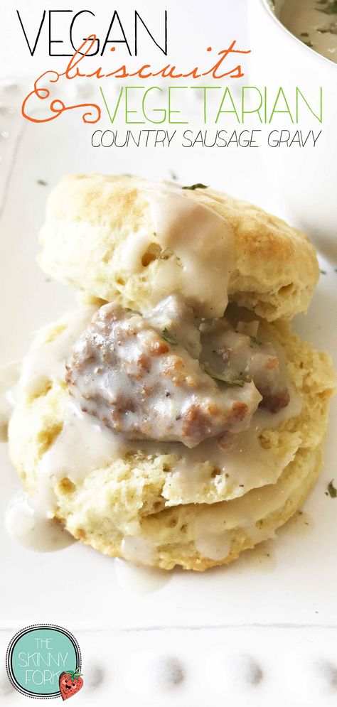 Thanksgiving Cabbage, Gravy Biscuits, Country Sausage Gravy, Country Sausage, Sandwich Vegetarian, Sausage Gravy And Biscuits, Biscuits Gravy, Vegan Biscuits, Cake Vegan