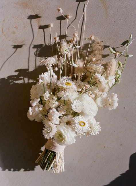 Desert Ranch, Desert Bride, Desert Vibes, 100 Layer Cake, Micro Wedding, Desert Wedding, Dried Floral, Joshua Tree, Early Spring