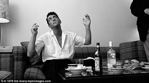 The original Martini man: Dean Martin, known as the King of Cool who recommended a drink for breakfast, in an off-guard moment in 1961 Cinema Video, Joanne Woodward, Jane Russell, Sammy Davis Jr, Manly Men, Carole Lombard, Gene Kelly, Mae West, Jerry Lewis