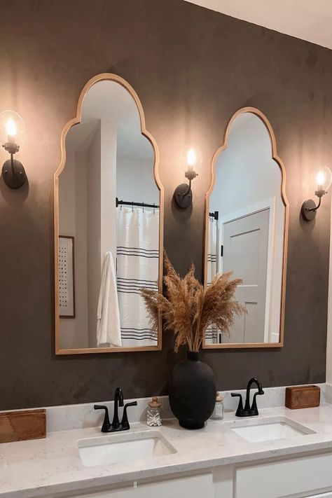 Roman Clay Bathroom, Clay Bathroom, Dyi Bathroom, Roman Clay, Bathroom Lighting Ideas, Innovative Gadget, Hall Bathroom, Black Vase, Bathroom Redo