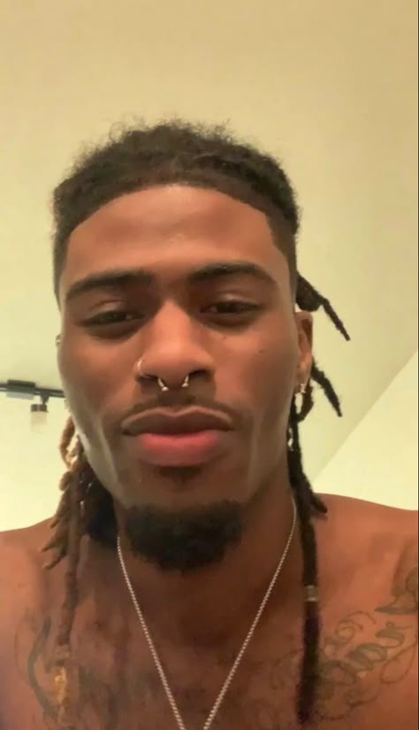 Black Man Nose Piercing, Black Guys With Piercings, Men’s Eyebrow Piercing, Septum Piercing Men Black, Nose Piercing Men Septum, Guys Nose Piercing, Men Face Piercing, Double Nose Piercing Men, Men With Septum Piercing