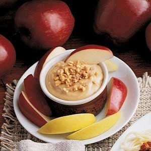 Cream Cheese Apple Dip, Apple Dip Recipe, Taffy Apple, Caramel Apple Dip, Peanut Butter Pumpkin, Apple Dip, Apples And Cheese, Dip Recipe, Taffy