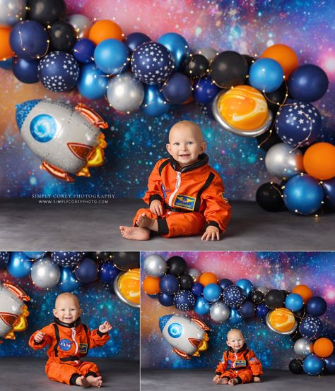 Sun Cake, Cake Smash Theme, Paper Backdrop, Cake Smash Photos, Space Birthday, Backdrop Design, Stars At Night, Space Theme, Smash Cake