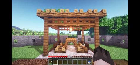 Video: How to transform your garden. Minute 11:55. Minecraft Gardens, Minecraft W, Minecraft Garden, Minecraft Idea, Mc Ideas, Melty Bead Patterns, Looking For Friends, Minecraft Things, Something Is Missing