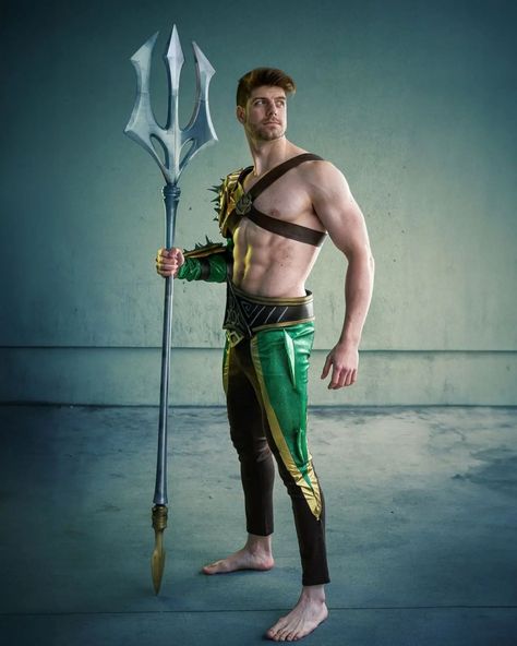 King of Atlantis. 👑🔱🌊 @nate.k.weir as Aquaman Photographed by @flauntymars #Aquaman #KingOfAtlantis #ArthurCurry #Atlantis #InjusticeGodsAmongUs #injustice2 #injustice #GodsAmongUs #DC #DCComics #DCUniverse #AquamanCosplay #DCCosplay #InjusticeCosplay #CosplayersOfInstsgram #CosplayersOfIG #Cosplayer #Cosplay #Trident #Muscle #Hunk #Himbo #DCU #JamesGunn Nate K Weir, Aquaman Costume, Aquaman Cosplay, Injustice 2, Instagram King, Dc Cosplay, Muscle Hunk, Athletic Men, Aquaman