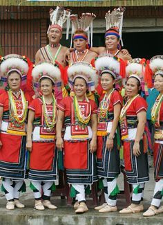 FolkCostume&Embroidery: Costume of the Indigenous Taiwanese Peoples part 2: Central; Amis, Kavalan, Sakizaya, Thao and Tsou Taiwanese Clothing, Taiwan Culture, Short Wrap Skirt, Culture Clothing, Aboriginal People, Indigenous People, Traditional Clothing, East Asia, Traditional Outfits