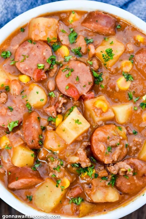 Cowboy stew is full of wholesome veggies and tender succulent varieties of savory meat that mingle to create an unmistakably crave-worthy flavor. Cowboy Stew Recipe, Cowboy Stew, Recipe With Ground Beef, Tender Meat, Easy Meatloaf, Hamburger Meat, Ground Beef Recipes For Dinner, Stew Recipe, Crockpot Recipes Slow Cooker