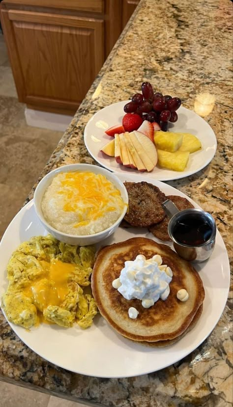 Breakfast Plates Black People, Black People Food Recipes, Black People Food, Food Recipes Breakfast, Breakfast Plates, Southern Recipes Soul Food, Good Morning Breakfast, Food Babe, Delicacy Food