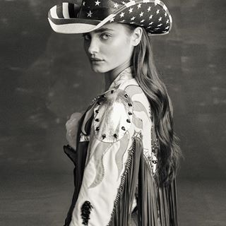 Taylor Hill (@taylor_hill) • Instagram photos and videos Vogue Portugal, Taylor Hill, Over The Moon, Cowboy Hat, The Moon, Editorial, Portugal, Cowboy, Pasta