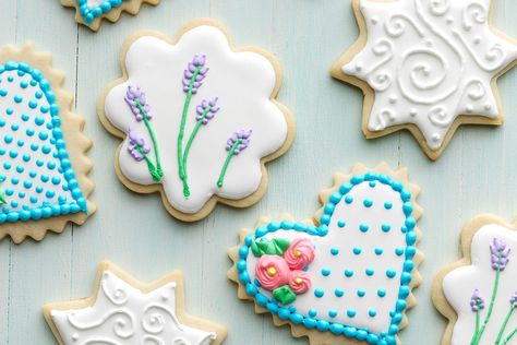 Diy Sugar Cookies, Royal Frosting, Cookie Icing Recipe, Royal Icing Sugar, Icing Design, Sugar Cookie Royal Icing, Sugar Cookie Icing, Iced Sugar Cookies, Royal Icing Recipe