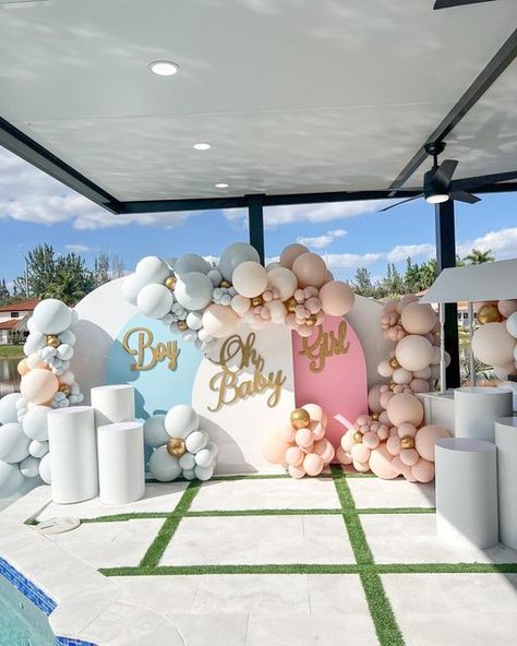 Gender Reveal Miami on Instagram: "We customize our decoration to any space and make sure to make it exactly how you imagined.✨💙💕 . . . #genderreveal #genderrevealmiami #genderrevealcake #genderrevealvideos #genderrevealorlando #genderrevealballoon #genderrevealdecor #genderrevealplanner #miamigenderreveal #genderrevealphotography #genderrevealburnout #genderrevealfireworks #genderrevealbox #revelaciondesexo #heorshe #girlorboy #pregnancy #momlife #balloonsmiami #miamidecor #miamipartyrentals Gender Reveal Decoration Ideas, Reveal Ideas Gender, Gender Reveal Photography, Gender Reveal Box, Twin Gender Reveal, Candy Theme Birthday Party, Baby Gender Reveal Party Decorations, Miami Party, Gender Reveal Games