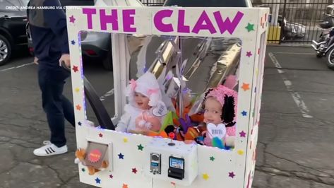 Halloween Costume Prizes, Claw Machine Costume, Wagon Costume, Twin Costumes, Claw Game, Zombie Halloween Costumes, Twin Halloween, Homecoming Spirit, Mad Tea Parties