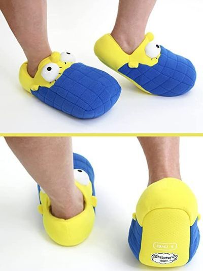 These plush women's slippers feature fun 3-D graphics of your favorite character from Fox's The Simpsons: Marge Simpson! The Simpsons Marge, Simpsons Marge, Pajamas Cozy, Simpsons Characters, Marge Simpson, Cute Slippers, Pbs Kids, Slippers Shoes, Mom Day