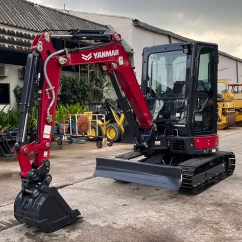 The Yanmar VIO30-5B excavator adopts a compact design and has excellent maneuverability. It can operate freely in a small working area. Mini Excavator, Working Area, Compact Design, Second Hand, China, Canning, The Originals, High Quality, Design