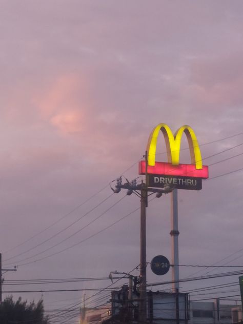 One of the store's branches in Tagaytay Philippines #McDonald's #Philippines Mcdonald's Philippines, Mcdo Philippines, Mcdonalds Philippines, Tagaytay Philippines, Coron Palawan, Tagaytay, Aesthetic Shop, Coron, Palawan