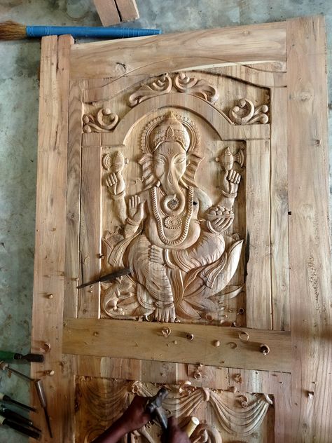 ganesh door Ganesh Wood Carving Door, Ganesh Door Design, Ganesh Murti, Front Door Design Wood, Door Handle Design, Fantasy Furniture, Wooden Main Door, Wooden Main Door Design, Sofa Bed Design