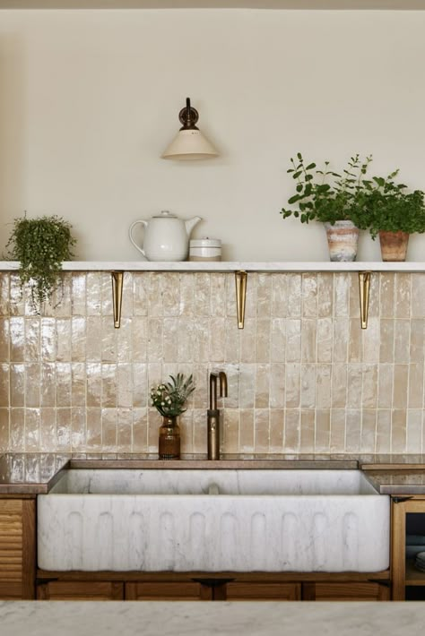 Kitchen Tiles Inspiration, Whimsical Kitchen Backsplash, Mediterranean Kitchen Ideas, Bejmat Tiles, Raw Aesthetic, Tiles Material, Tile Kitchen Backsplash, Devol Kitchens, Zellige Tiles