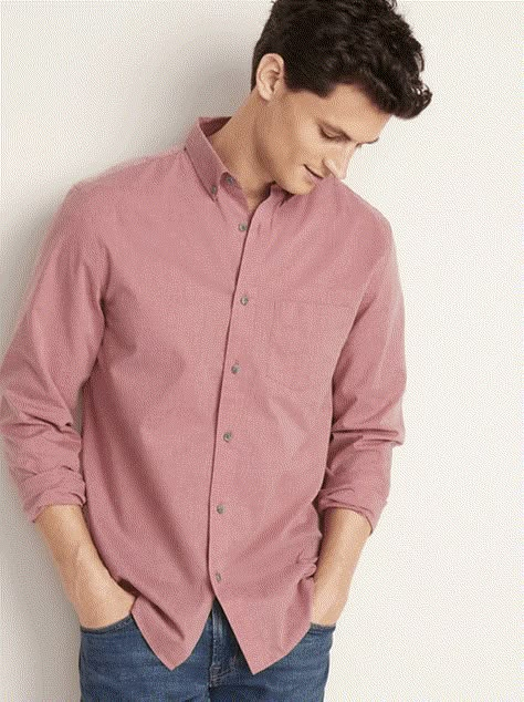 Fashion Tattoo Ideas, Pink Shirt Men, Winter Portrait, Casual Outfits Fashion, Fashion Tattoo, Mens Smart Casual Outfits, Formal Men Outfit, Mens Fashion Wear, Red Herring