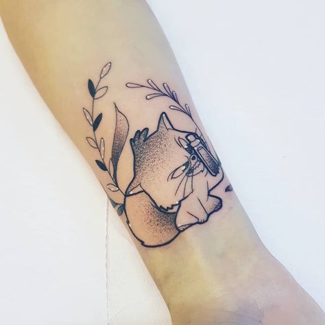 Lunie Chan on Instagram: “Yzma 🖤🐱 Fait a la flash day chats chez @coupdefoudre.tattoo ⚡ #flashday #flashtattoo #cutetattoo #kawaiitattoo #girlytattoo #cattattoo…” Tik Tok Videos Funny, Blackwork Tattoos, Kawaii Tattoo, Tik Tok Videos, Spooky Tattoos, Tattoo Sketch, Girly Tattoos, Cartoon Tattoos, Disney Tattoos